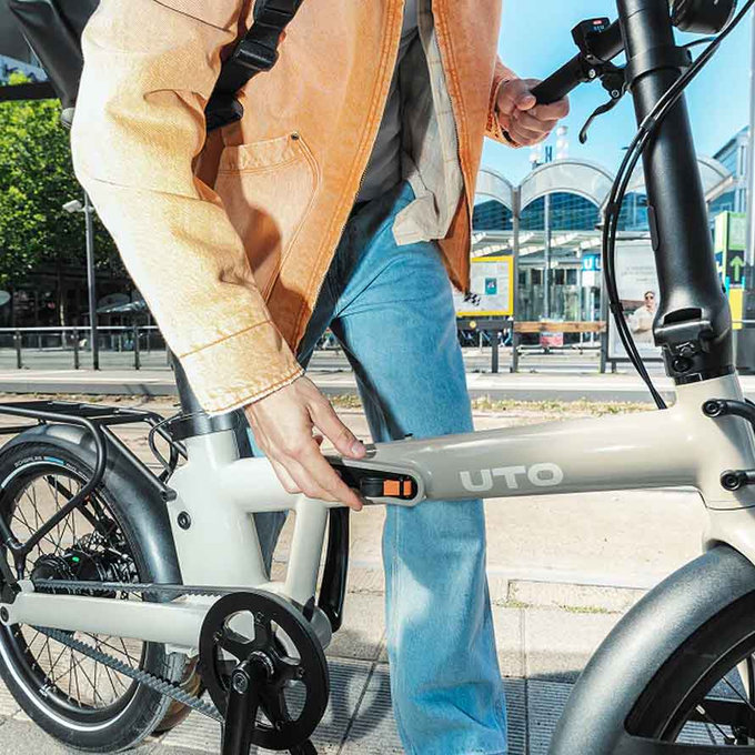 Bicicletă electrică pliabilă PRO20