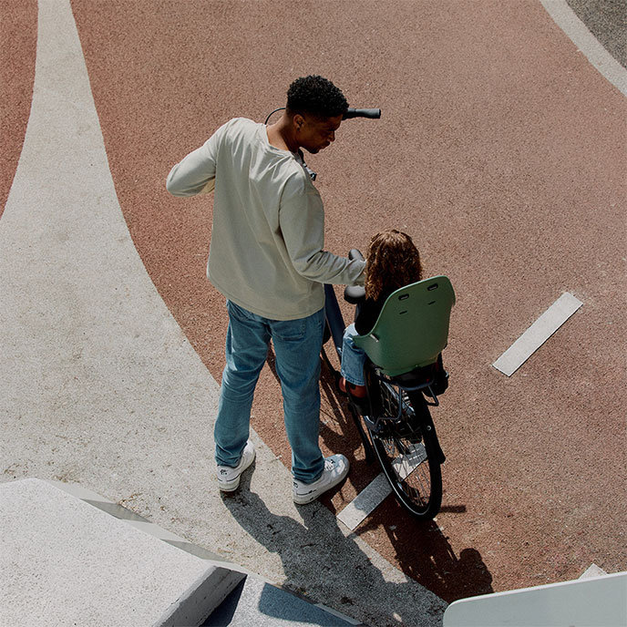 Scaun spate pentru bicicleta cu adaptor pentru suport