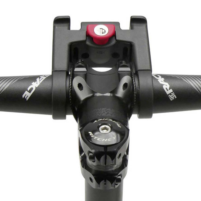 Cleme adaptor ghidon