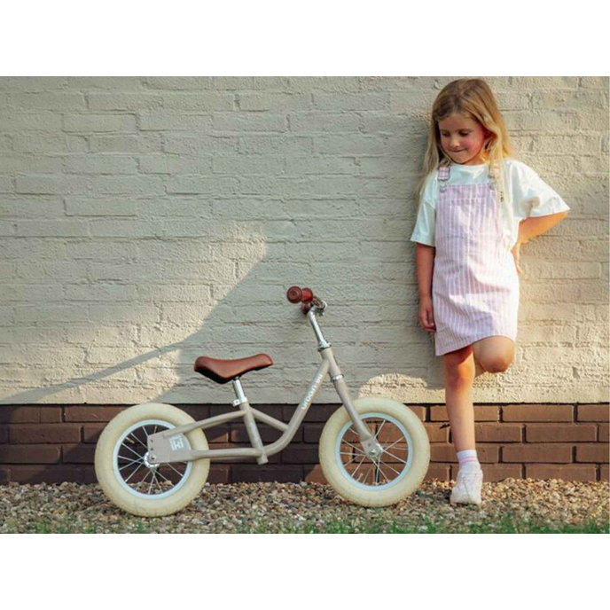 Bicicletă fără pedale pentru copii