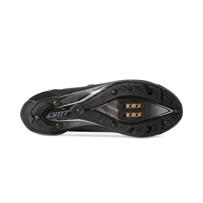 Pantofi de mountain bike cu talpa din carbon si sistem BOA DMT KM30