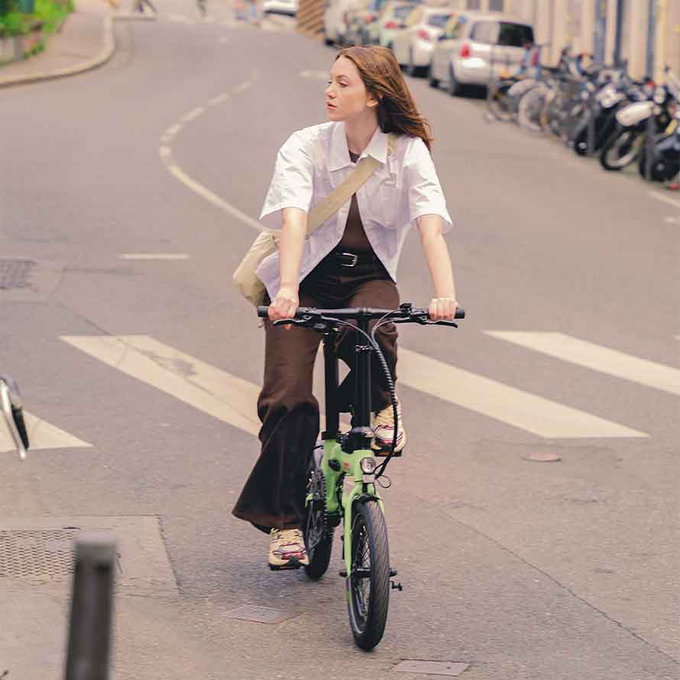 Bicicletă electrică pliabilă OG16