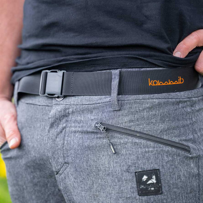 Curea pentru frânghia auto-retractabilă pentru tractarea bicicletei