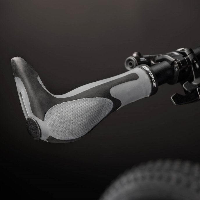 Mânere cu gel și colțuri