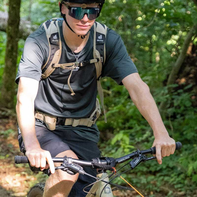 Conector elastic pentru frânghie Bungee