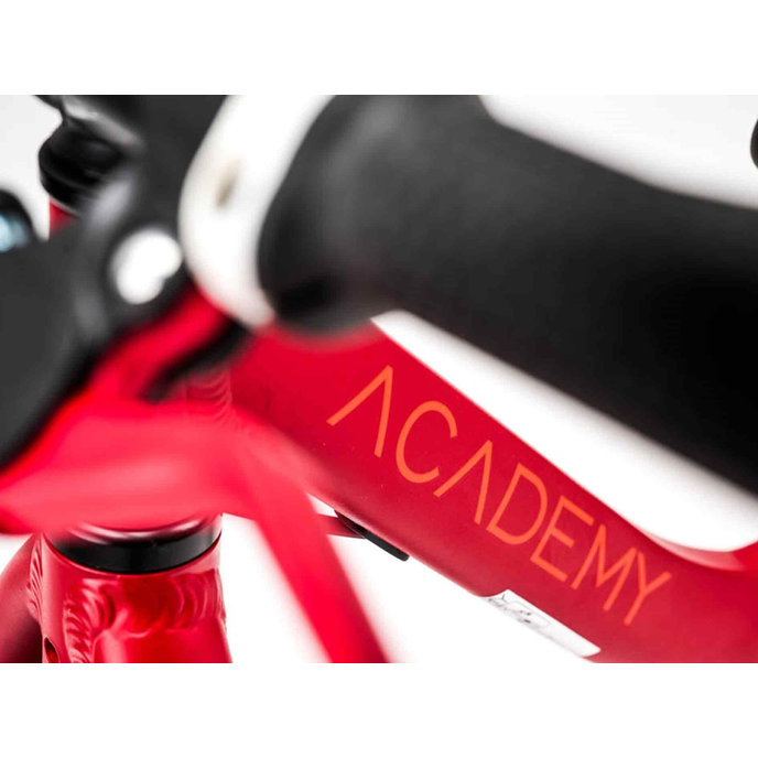 Grade 1 - 12" (de la 85 cm)