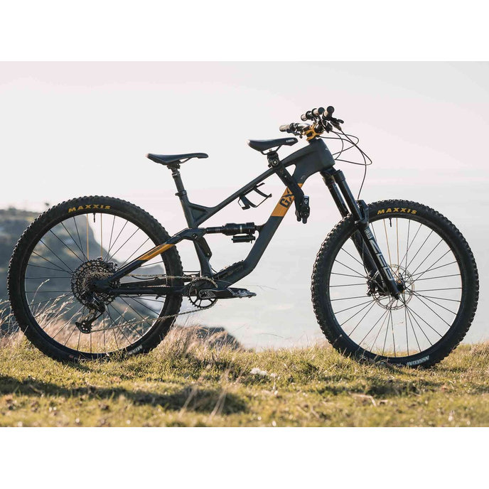 Scaunul și ghidonul 2.0 MTB Combo