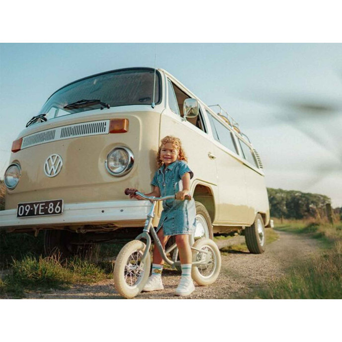 Bicicletă fără pedale pentru copii