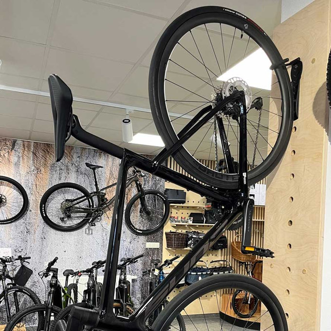 Suport de perete pentru biciclete pentru roata din față