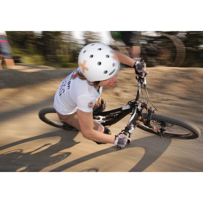 Melon-Plastered White                             