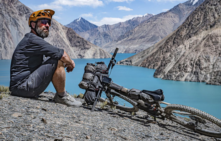 cedric ambasador origos sunn aeroe mtb dobrodruzstvo bikepacking cestovanie