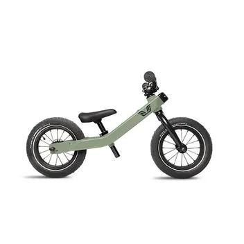 Bicicletă de echilibru joasă